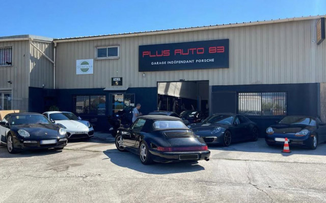 PLUS AUTO 83 Specialiste porsche